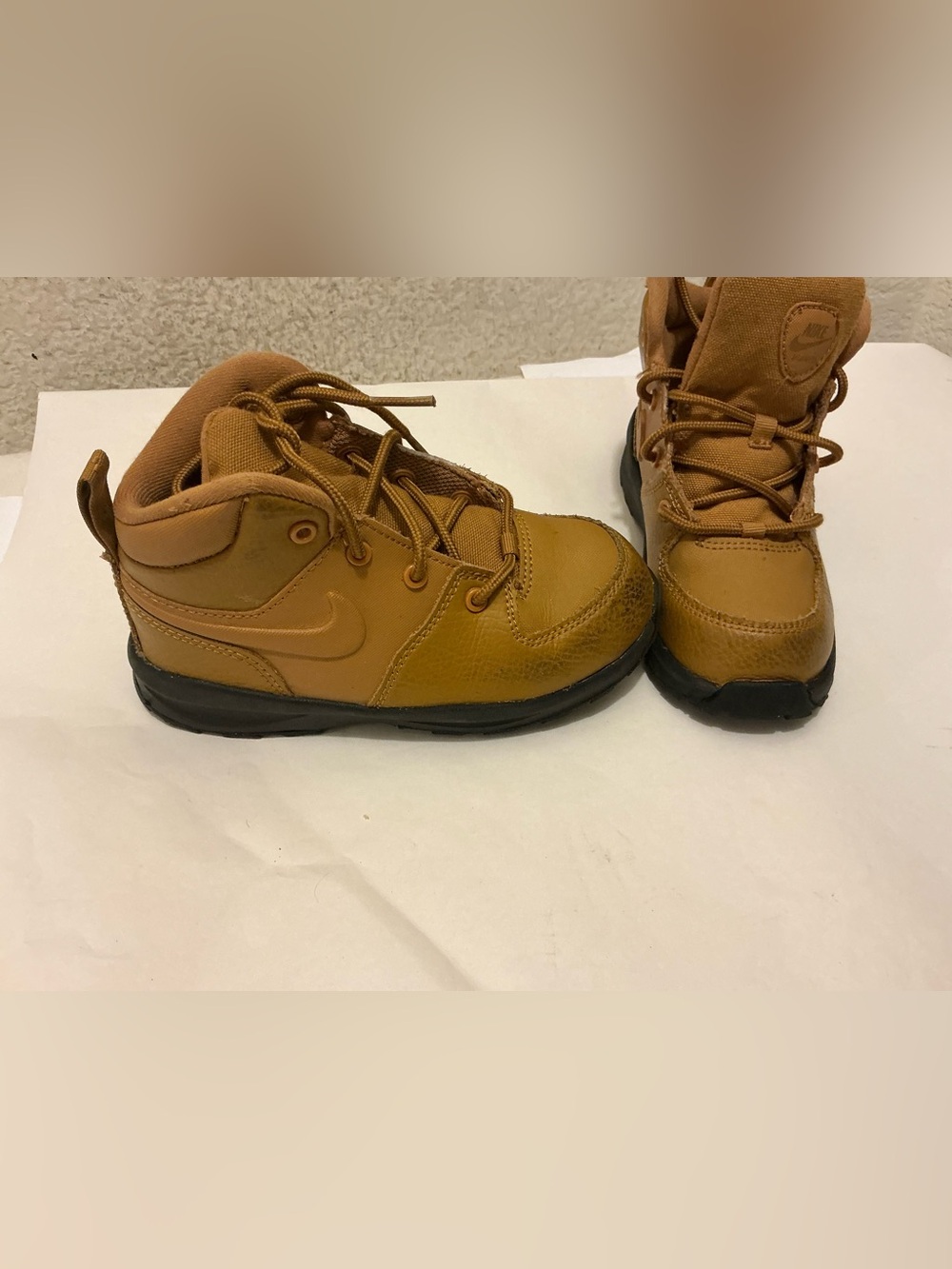 Nike Kids' Tan/Brown High-Top Boots - Picture 3 of 7